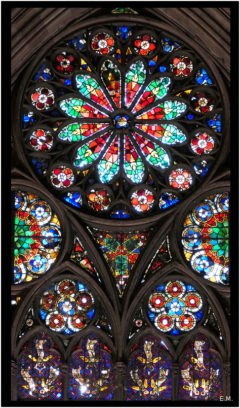 Vitraux du narthex